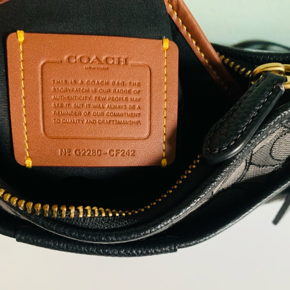 Coach Black Signature Crossbody Bag with Gold Hardware - Picture 9 of 9